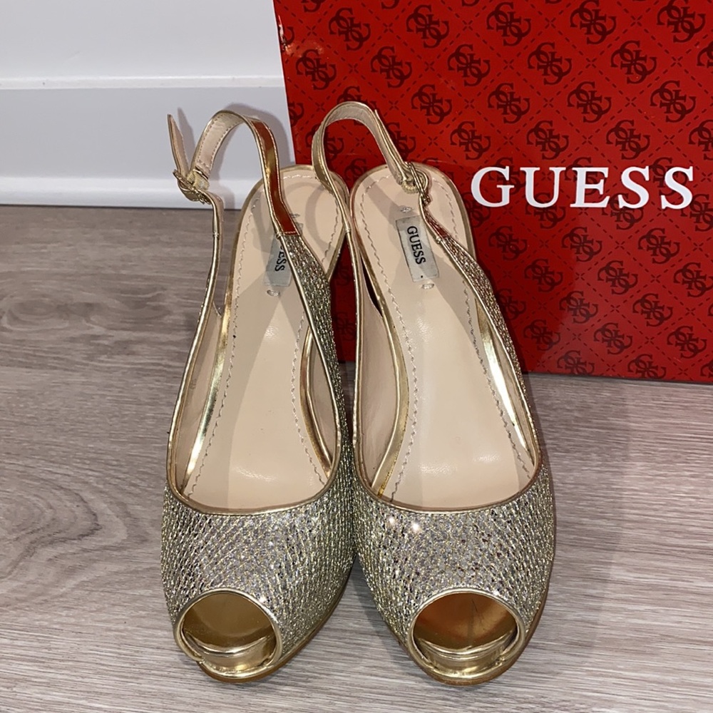Guess Platform Peep-Toe Pumps